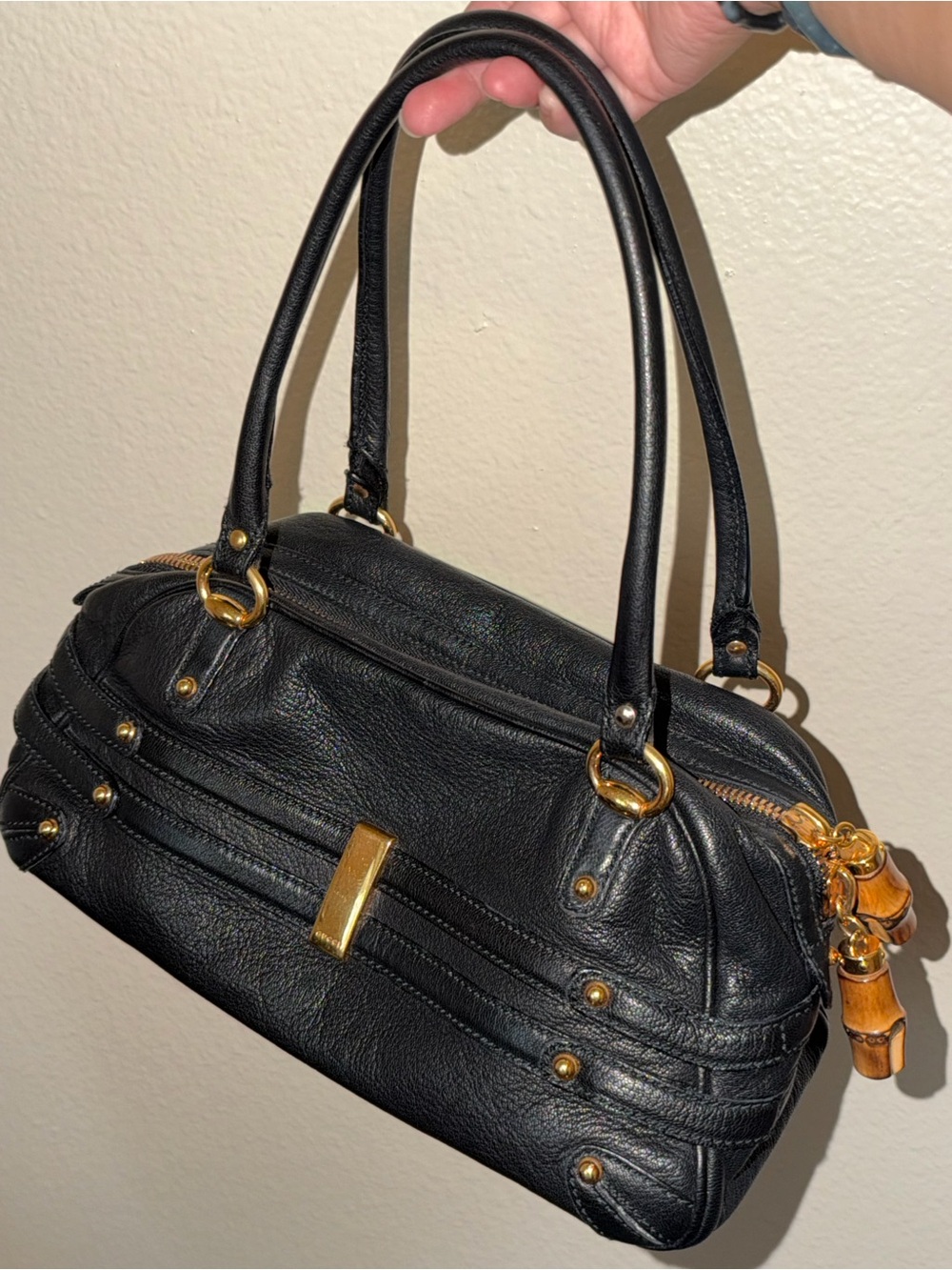 Gucci horsebit bamboo leather shoulder bag with gold hardware